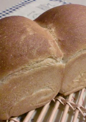 ハチミツヨーグルト食パンby 自家製酵母-レシピのメイン写真