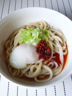 簡単♬食べるラー油でうどん✿-レシピのメイン写真