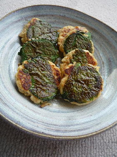 鮭缶と豆腐で シソ香るおやき-レシピのメイン写真