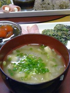 白菜と油揚げの味噌汁-レシピのメイン写真