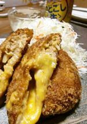 お店の味に負けないメンチカツ　inチーズ-レシピのメイン写真