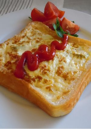 野菜も入ったエッグチーズトースト-レシピのメイン写真