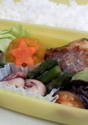 簡単に可愛く　かぼちゃの茶巾（柿）-レシピのメイン写真