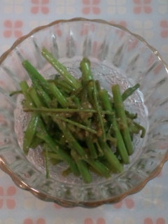 モロヘイヤの茎でオイマヨ炒め♪-レシピのメイン写真