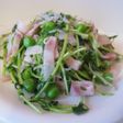 豆苗と青豆のベーコン・しらす炒め