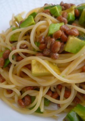 アボカドと納豆の冷製パスタ-レシピのメイン写真