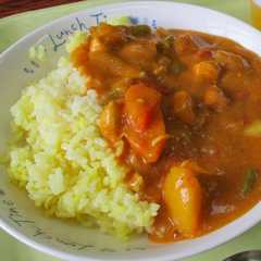 รูปของ 給食★バターチキンカレー