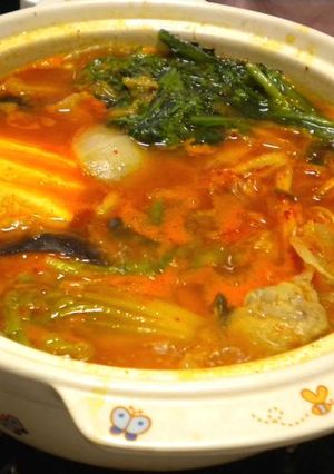 後味が残らない！さっぱりキムチ鍋^^-レシピのメイン写真