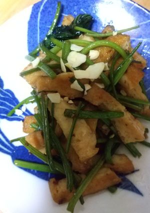 揚げとさつまいもの葉っぱの軸の甘辛炒め-レシピのメイン写真
