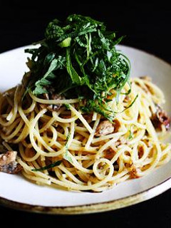 さんま塩焼と梅と大葉のパスタ。-レシピのメイン写真