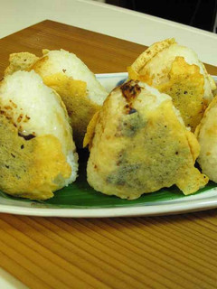 チーズ焼き 味噌おにぎり -レシピのメイン写真