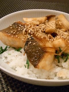 お魚照り焼き丼-レシピのメイン写真