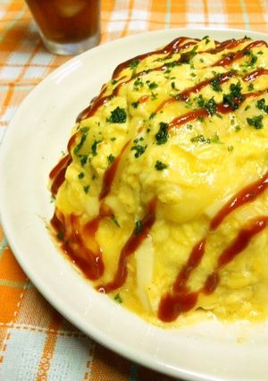 たっぷりトロットロチーズ卵のオムライス-レシピのメイン写真