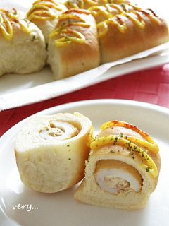 ルクエで焼こう♪フワフワちくわパン-レシピのメイン写真