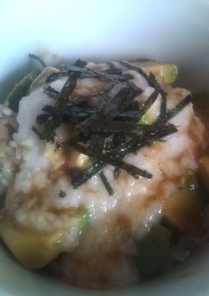 漬けアボカドとろろ丼-レシピのメイン写真