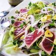 マグロのたたき風 ごちそうサラダ ♪