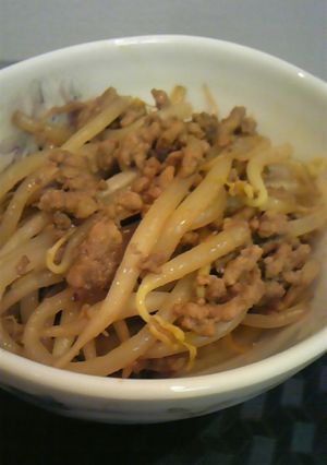 節約レシピ★もやしと挽肉のカレー醤油炒め-レシピのメイン写真
