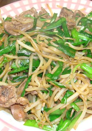 もやし沢山の鶏ニラレバ炒め-レシピのメイン写真