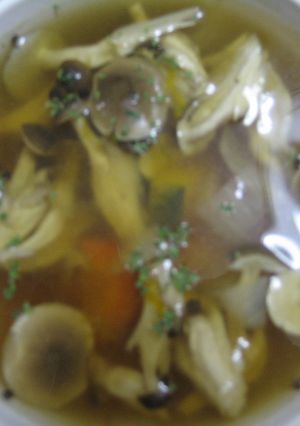 野菜がおいしいコンソメスープ-レシピのメイン写真