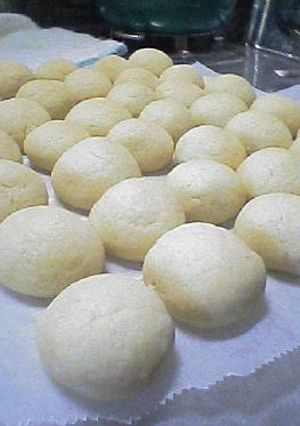 アーモンド風味のボールクッキー-レシピのメイン写真