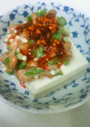 ピリ辛オクラ納豆のせ冷奴-レシピのメイン写真