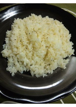 炊飯器ガーリックライス-レシピのメイン写真