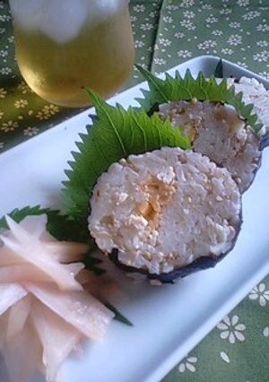 鶏ソボロ海苔巻き-レシピのメイン写真