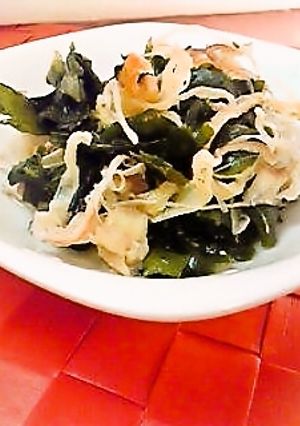 切イカとワカメの和えもの！-レシピのメイン写真