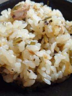 混ぜるだけ☆ツナと塩昆布の炊きこみご飯-レシピのメイン写真