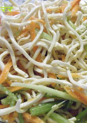 干し豆腐のサラダ-レシピのメイン写真