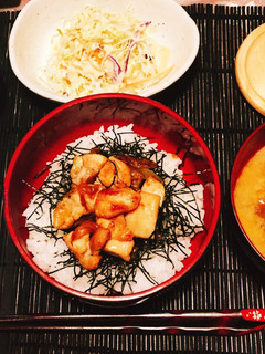【簡単】かしわ丼(もも肉のバター炒め)★-レシピのメイン写真