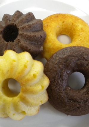 ＨＭとおからで焼きドーナツ-レシピのメイン写真