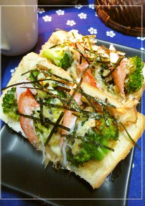 ブロッコリーとカニカマの和風トースト-レシピのメイン写真