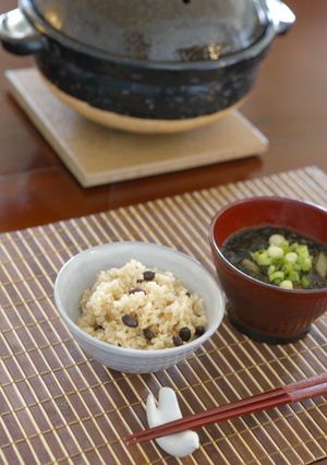 風邪ひきさんにつよい味方、黒豆玄米ごはん-レシピのメイン写真