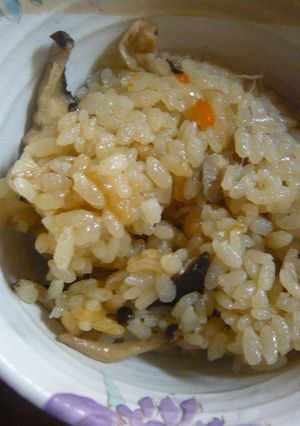 しめじ・しいたけでキノコ炊き込みご飯☆-レシピのメイン写真