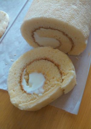 ロールケーキ～蜂蜜生クリーム～-レシピのメイン写真