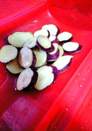 ルクエdeさつまいものはちみつ煮☆-レシピのメイン写真