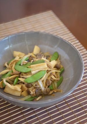スナップエンドウときのこの炒め物-レシピのメイン写真