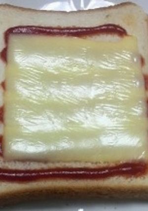 忙しい朝に！ケチャップ＆チーズトースト☆-レシピのメイン写真