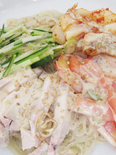 【辛口『ごまタレ』韓国混ぜ冷麺】の作り方-レシピのメイン写真