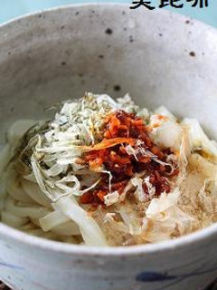 ◆食べるラー油とおぼろ昆布で冷やしうどん-レシピのメイン写真
