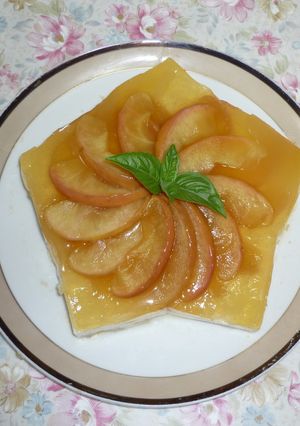 容器も活躍!アップルレアチーズケーキ-レシピのメイン写真