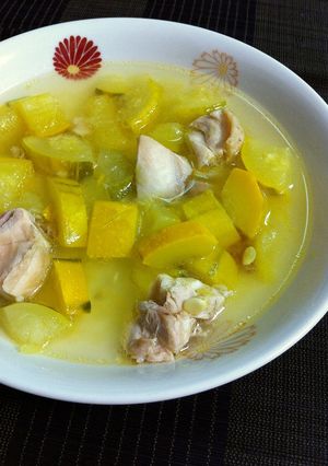 鶏とズッキーニのスープ煮-レシピのメイン写真
