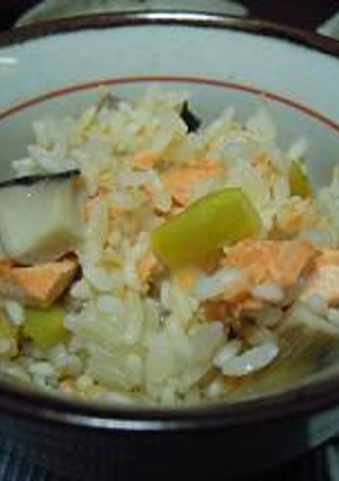 鮭とエリンギの炊き込みご飯-レシピのメイン写真