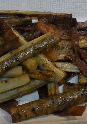 材料これだけ！？ごぼベーコン-レシピのメイン写真