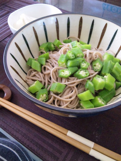 するっとそば&オクラでランチ-レシピのメイン写真