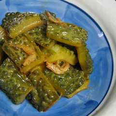 รูปของ ゴーヤと干しエビの中華風炒め煮