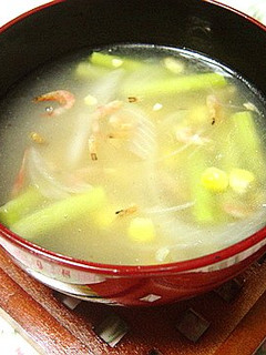 味覇で✿アスパラコーンの優しいスープ✿-レシピのメイン写真
