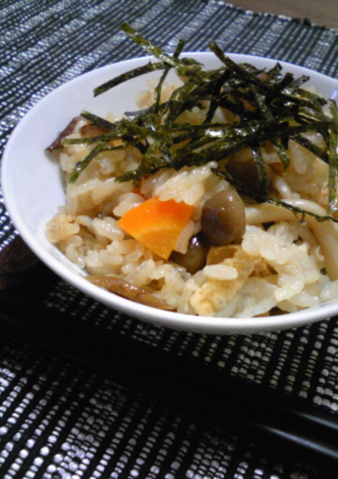 鶏ごぼうの炊き込みご飯-レシピのメイン写真