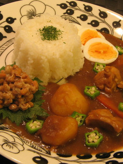 超イケる!おうちカレーにトッピング納豆♥-レシピのメイン写真